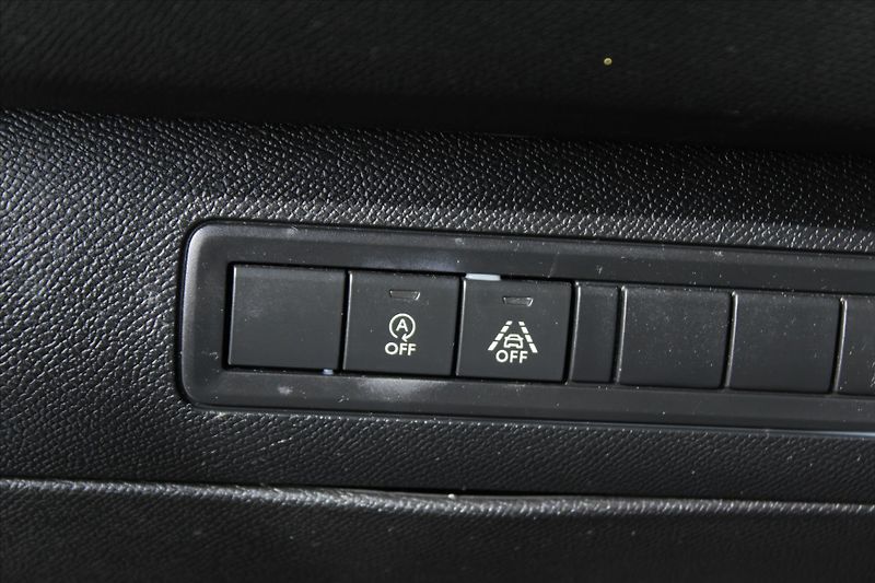 Peugeot 308 1.5 HDi 96kW GT-LINE 1.MAJ ČR - fotka 15 z 23