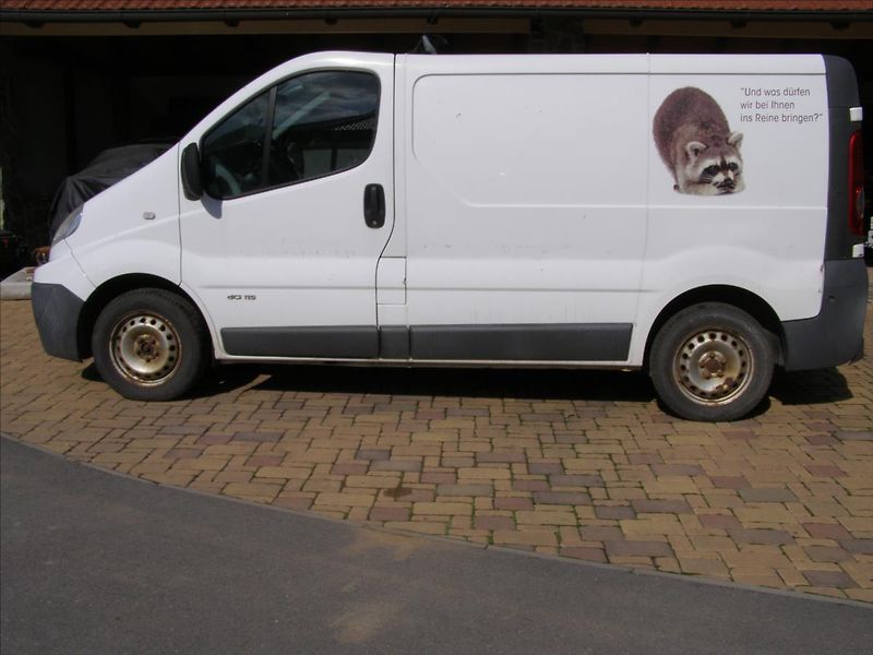 Renault Trafic 2,0   NELZE NASTARTOVAT - fotka 2 z 19