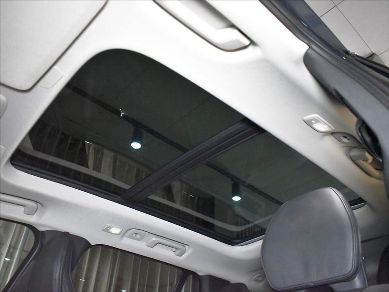 Volvo XC90 2,0 B5 AWD PLUS Bezklíč,Pano - fotka 15 z 23