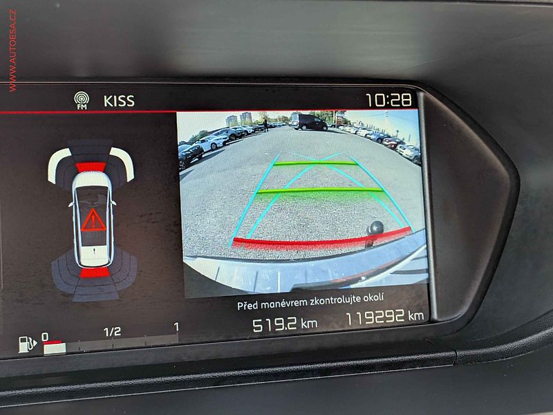 Citroën Grand C4 Picasso (2018) 1.6 HDi, 2.maj,ČR, AC, TZ - fotka 17 z 17