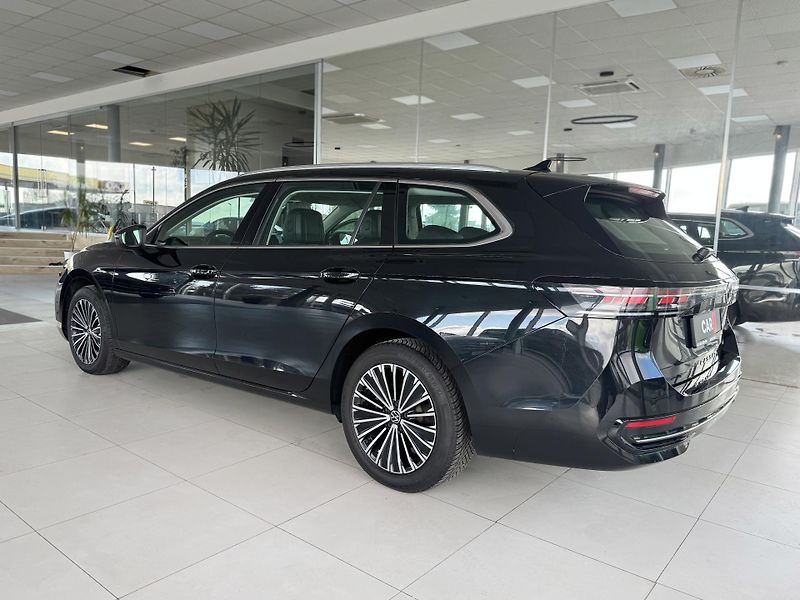 Volkswagen Passat Variant 1,5 eTSI DSG*REZERVACE! - fotka 7 z 41