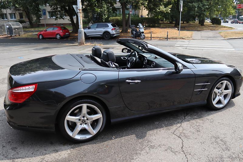 Mercedes-Benz SL Mercedes-Benz SL 500 BlueEFFIC - fotka 45 z 55
