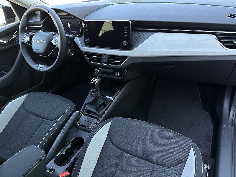 Škoda Kamiq 1.5TSi DSG 150PS LED V.Cockpit - fotka 42 z 47
