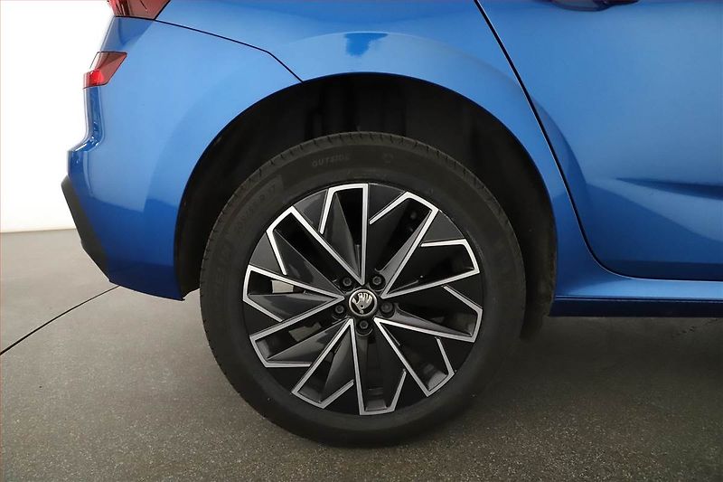Škoda Kamiq (2024) 1.0 TSI, Drive, FullLed - fotka 14 z 14