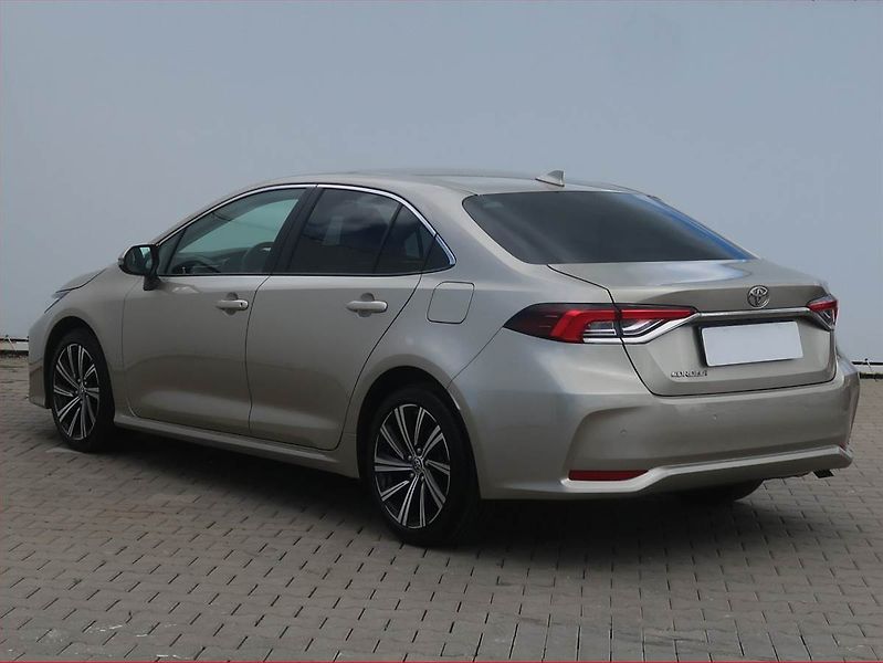 Toyota Corolla (2023) 1.5 VVT-i, Serv.kniha, Navi - fotka 4 z 19