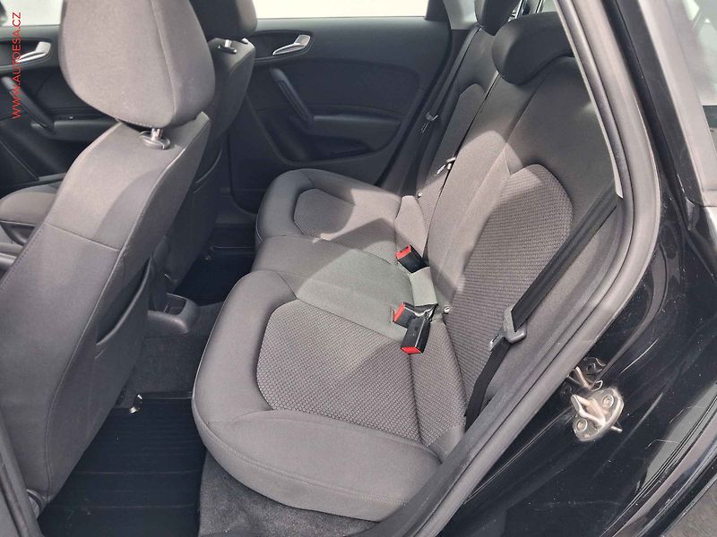 Audi A1 (2016) 1.0 TFSi, 1.maj, AC, navi - fotka 10 z 16