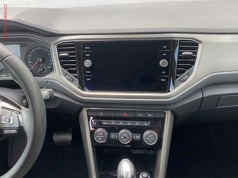 Volkswagen T-Roc (2021) 1.5 TSi, Comfortline, DSG - fotka 12 z 17