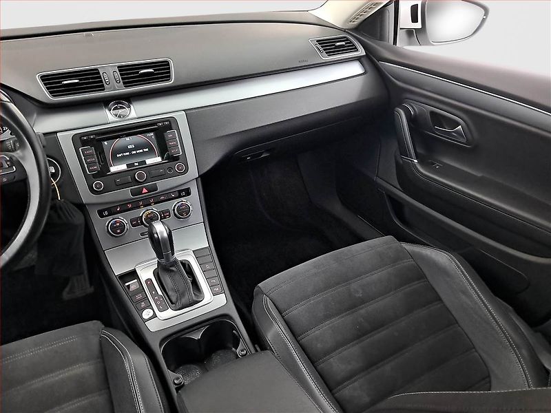 Volkswagen CC (2015) Sportline 2.0 TDI, Automat - fotka 8 z 21