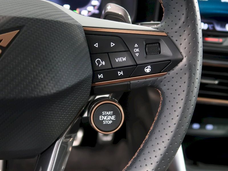 Cupra Leon (2025) 1.5eTSI 110KW DSG - fotka 21 z 41