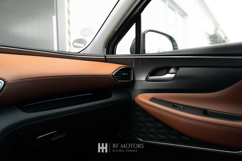 Hyundai Santa Fe (2023) - fotka 49 z 49