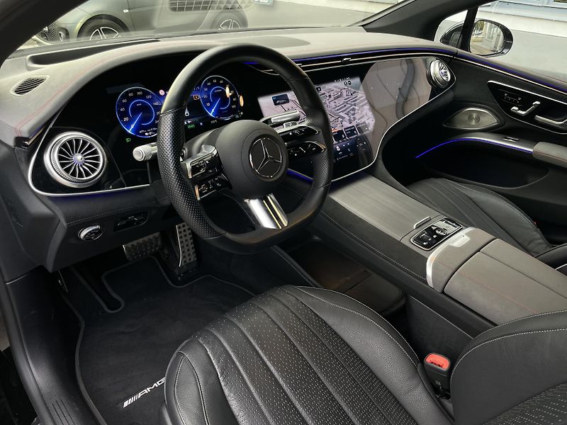 Mercedes-Benz EQS 580 4Matic AMG - fotka 21 z 41