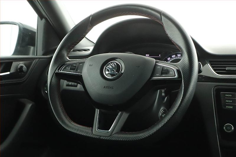 Škoda Rapid (2019) Monte Carlo 1.0 TSI, Automat - fotka 8 z 20