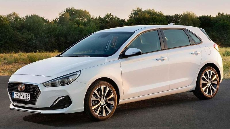 6. místo: Škoda Karoq - 6548 prodaných kusů.