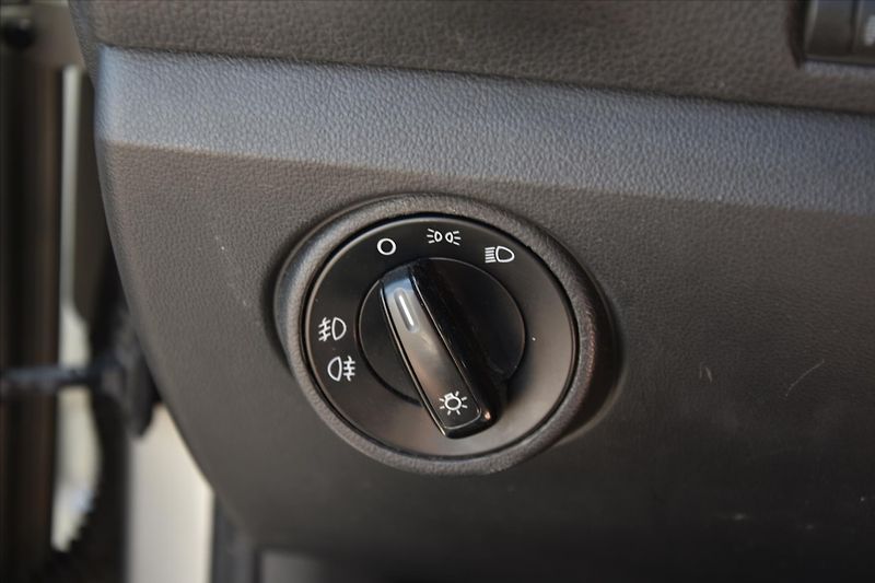 Škoda Citigo 1.0 MPI 44kW AMBITION ČR - fotka 14 z 16