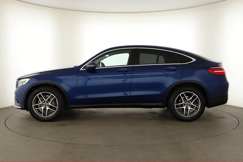 Mercedes-Benz GLC (2018) AMG line 250 - fotka 3 z 20