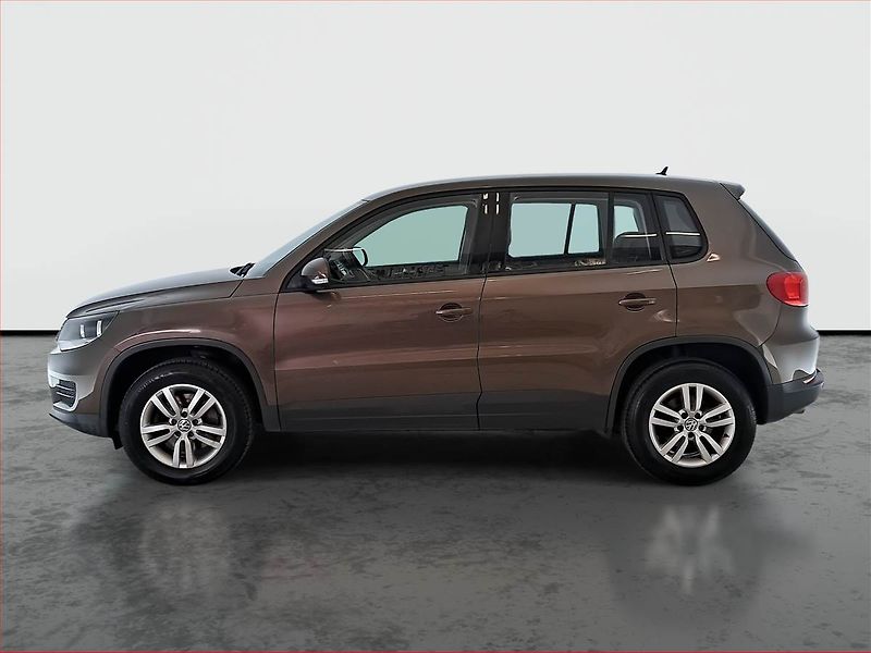 Volkswagen Tiguan (2012) 2.0 TDI, Serv.kniha - fotka 3 z 19