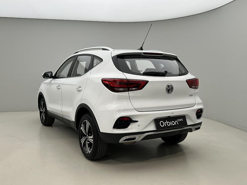 MG ZS 1.5 ESSENTIAL PLUS CZ 1.maj. - fotka 10 z 40