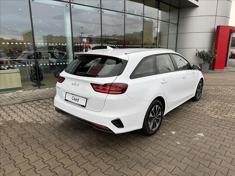 Kia Ceed 1,5 TGDi AT Spin ZÁRUKA NOVÝ V - fotka 2 z 11