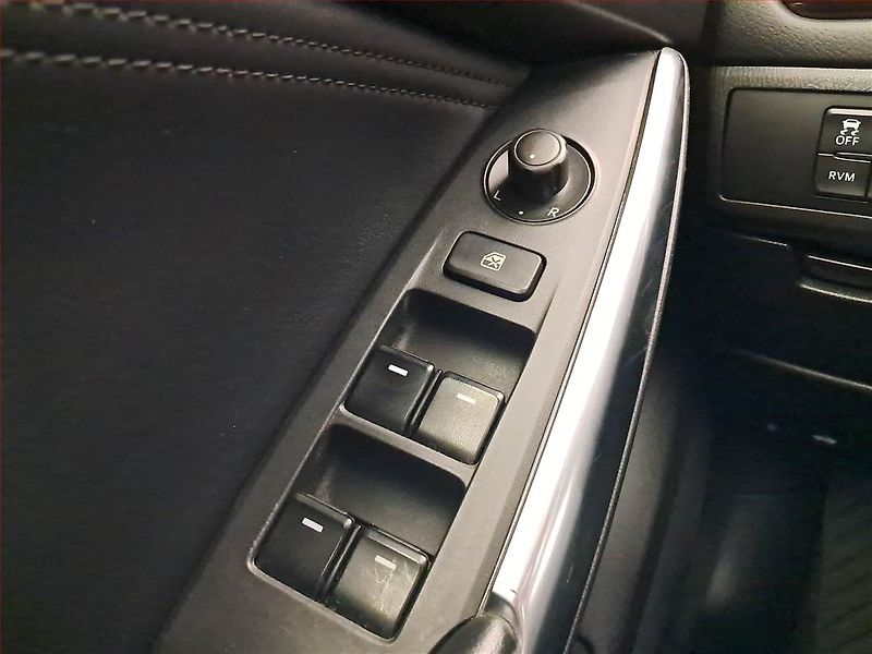 Mazda 6 (2015) 2.2 Skyactiv-D, Automat, Navi - fotka 16 z 19