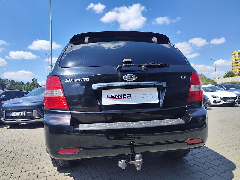 Kia Sorento 2.5 CRDi/125kW 4x4, ČR 2.Maj. - fotka 10 z 24