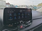 Hyundai i30 (2022) 1.6 CRDi MHEV 100kW Kůže - náhled 16