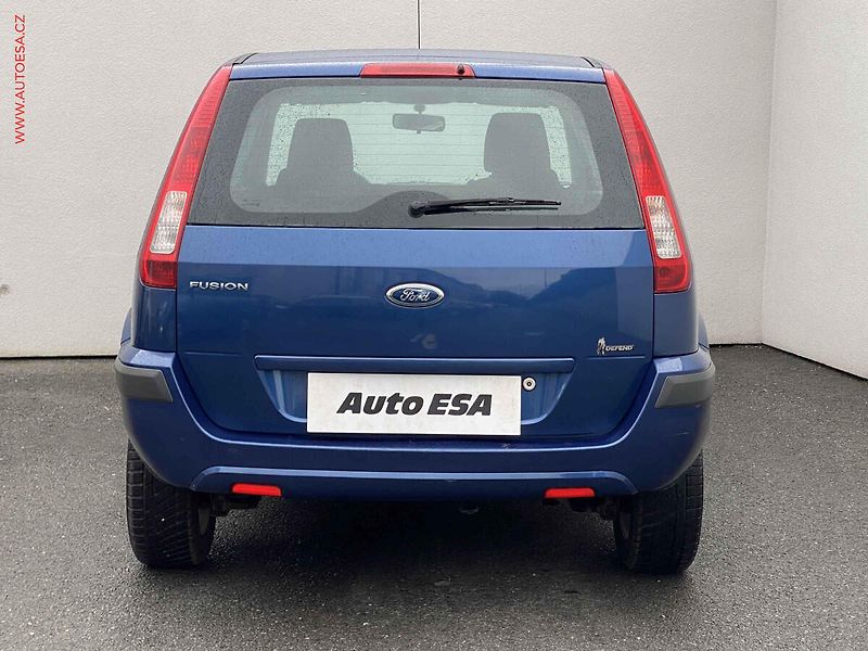 Ford Fusion (2009) 1.4i, ČR, AC - fotka 5 z 16