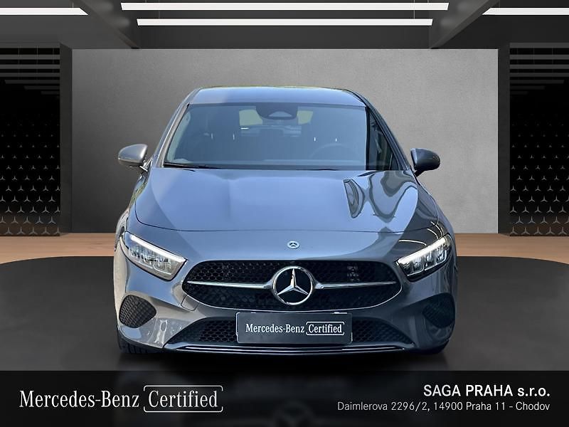Mercedes-Benz Třídy A A-Třída 180 Progressive Editio - fotka 2 z 20