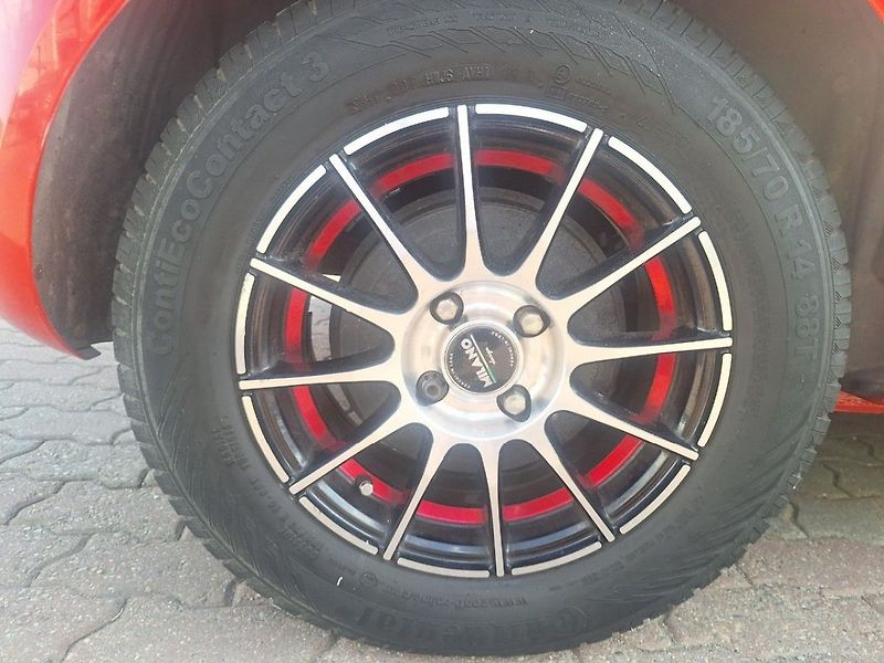 Opel Corsa 1,0 - fotka 6 z 19