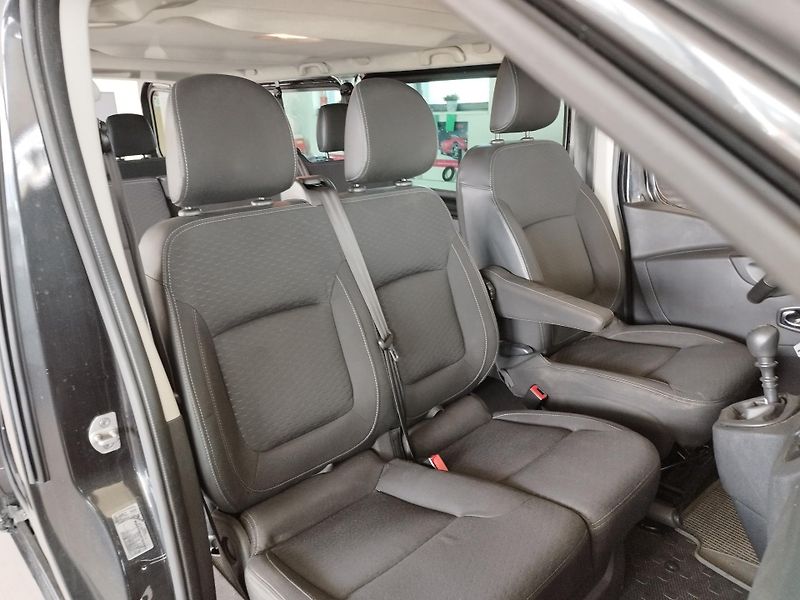 Opel Vivaro (2019) 1,6CDTI,89KW,LONG,9MÍST,TAŽNÝ - fotka 16 z 30