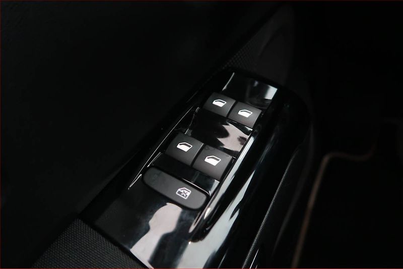 Citroën C3 (2020) 1.2 PureTech, Serv.kniha - fotka 18 z 18