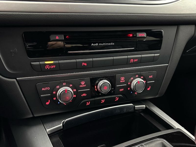 Audi A6 quattro S tronic - fotka 19 z 29