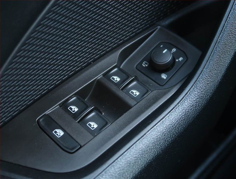 Škoda Octavia (2023) 2.0 TDI - fotka 15 z 22