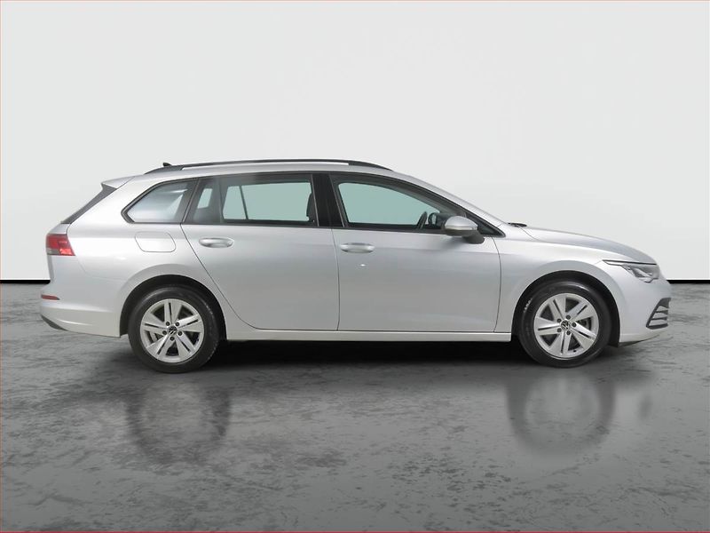 Volkswagen Golf (2022) Life 2.0 TDI, Automat - fotka 6 z 24
