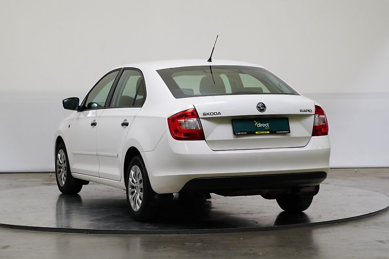 Škoda Rapid - fotka 7 z 21
