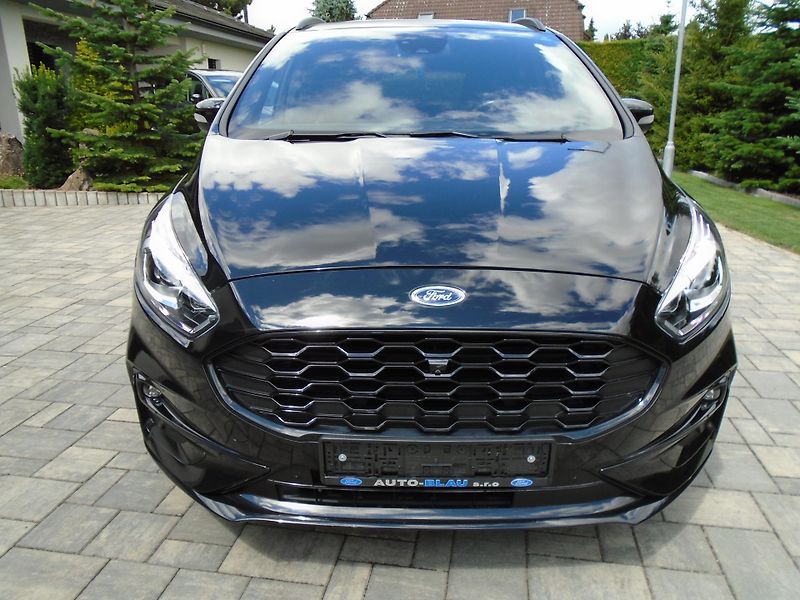 Ford S-MAX 2.0EcoBlue140kW 8AT ST-Line 7m - fotka 5 z 48