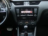 Škoda Octavia (2015) RS 2.0 TSI, Automat - náhled 12