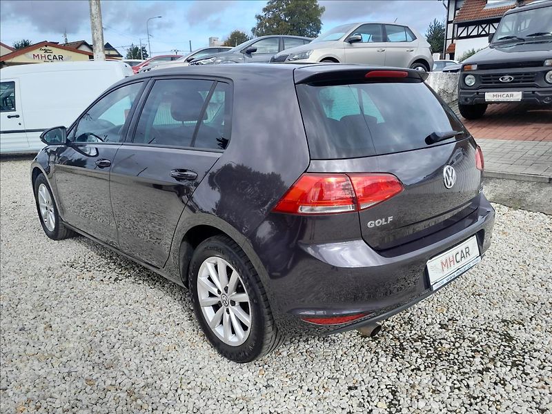 Volkswagen Golf VII 1,2 TSI 81kW LOUNGE - fotka 5 z 60