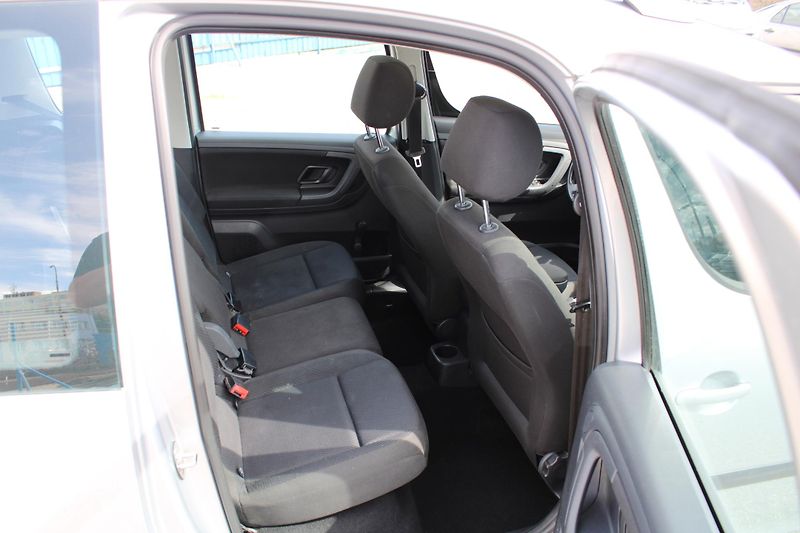 Škoda Roomster (2010) 1,2TSI KLIMA EL.OKNA TEMPOMAT  - fotka 12 z 16