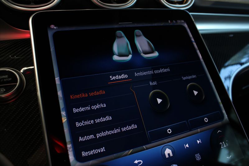 Mercedes-Benz CLE 53 AMG 4MATIC+ Coupé Premium P - fotka 30 z 38