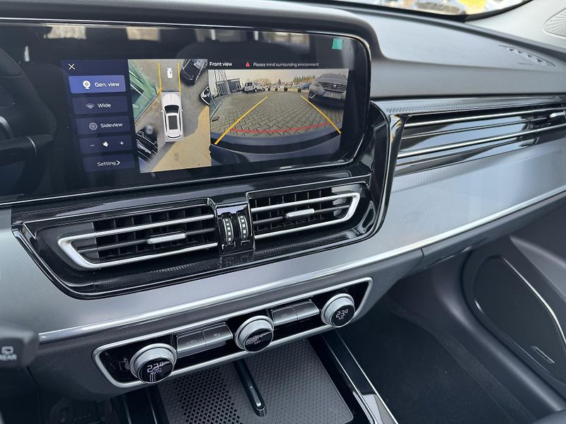 Hongqi HS5 (2025) 2.0T Executive 4WD - fotka 14 z 20