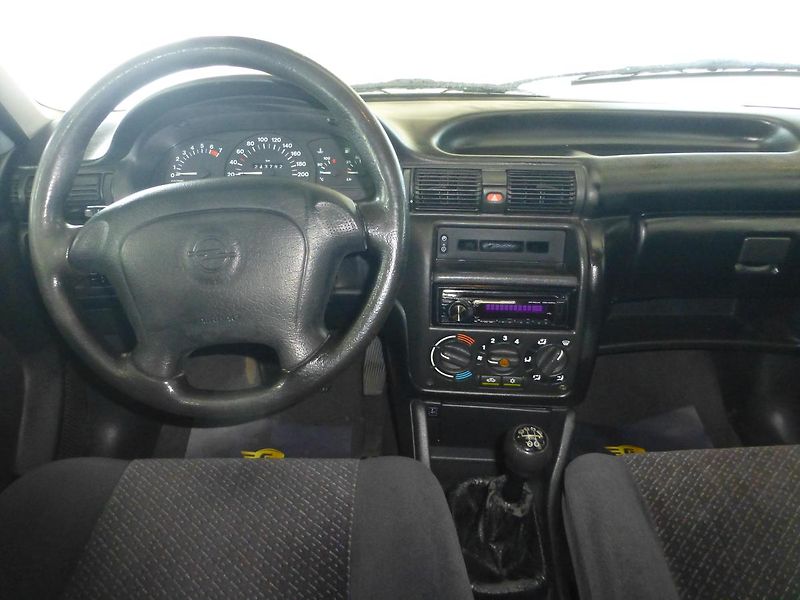 Opel Astra (1998) 1,4I**KLIMATIZACE**NOVÁ SPOJKA - fotka 16 z 24