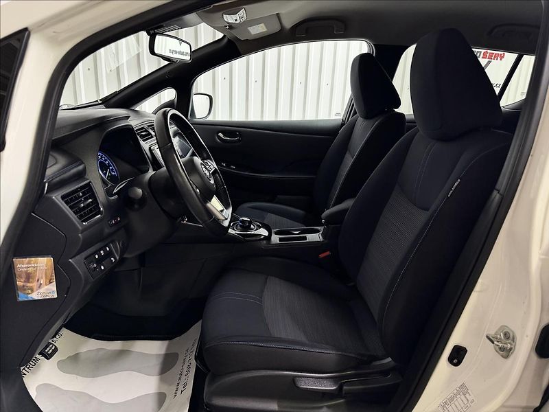 Nissan Leaf N-CONNECTA 110kW SOH 91% - fotka 23 z 38