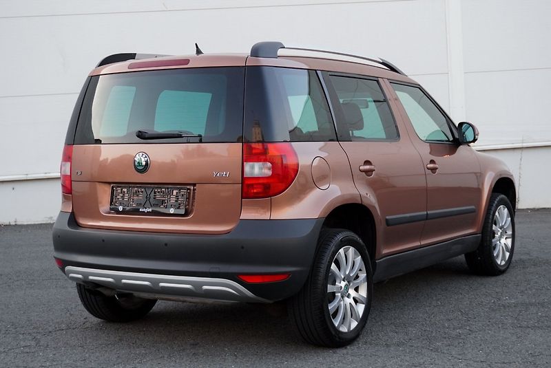 Škoda Yeti 1.4 TSI 90kW AMBITION - fotka 10 z 29
