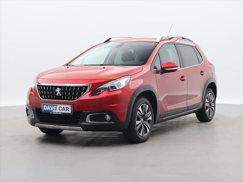 Peugeot 2008 1,2 PureTech 60kW Allure CZ - fotka 10 z 12