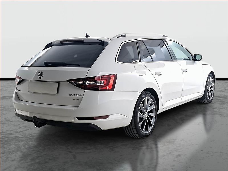 Škoda Superb (2017) Laurin&Klement 2.0 TDI 4x4 - fotka 5 z 24