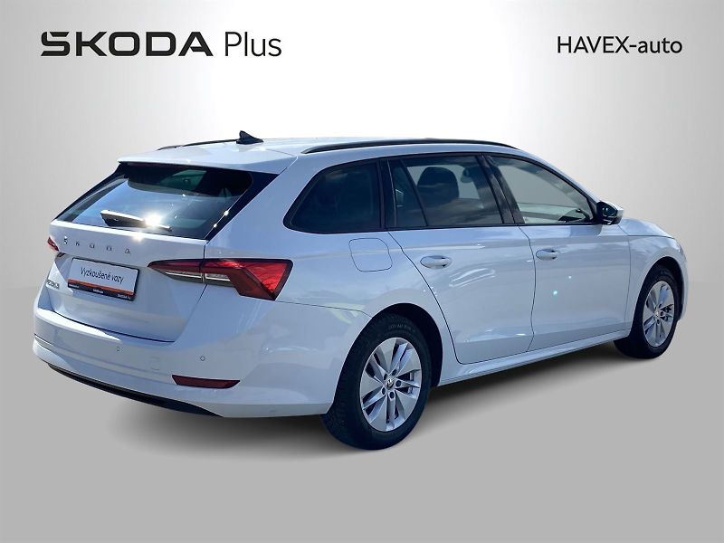 Škoda Octavia (2024) Combi 2.0 TDI Ambition - fotka 2 z 31