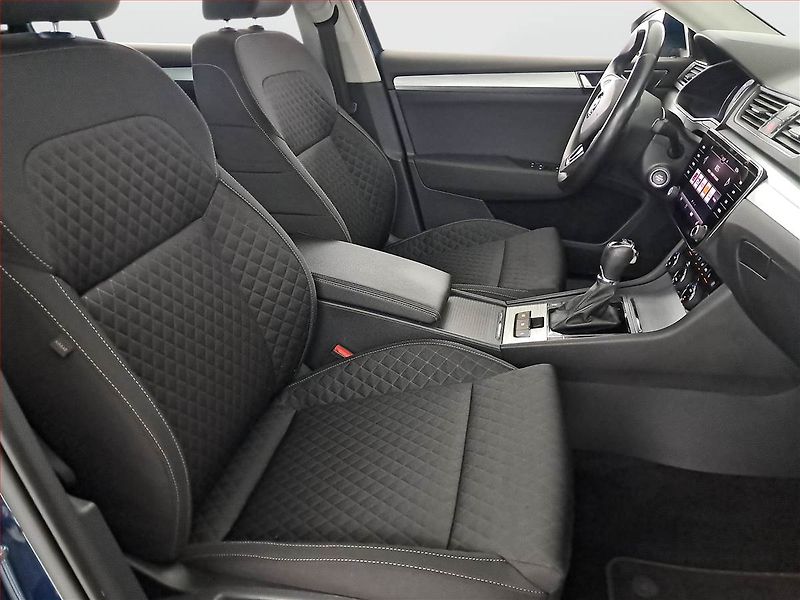Škoda Superb (2020) Ambition 1.6 TDI, Automat - fotka 9 z 17