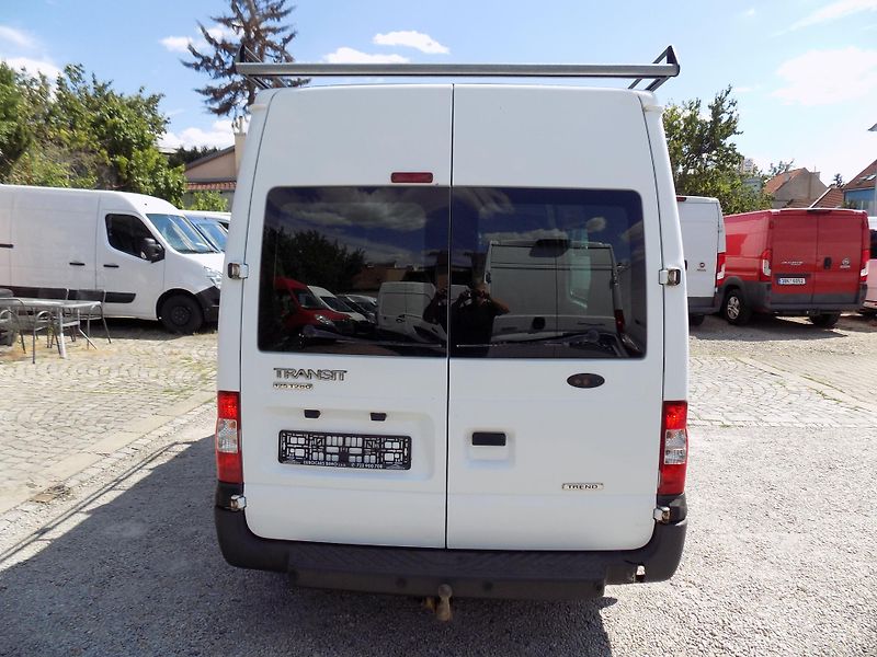 Ford Transit 2,2 TDCI 92 KW MWB 350 TREND - fotka 11 z 38