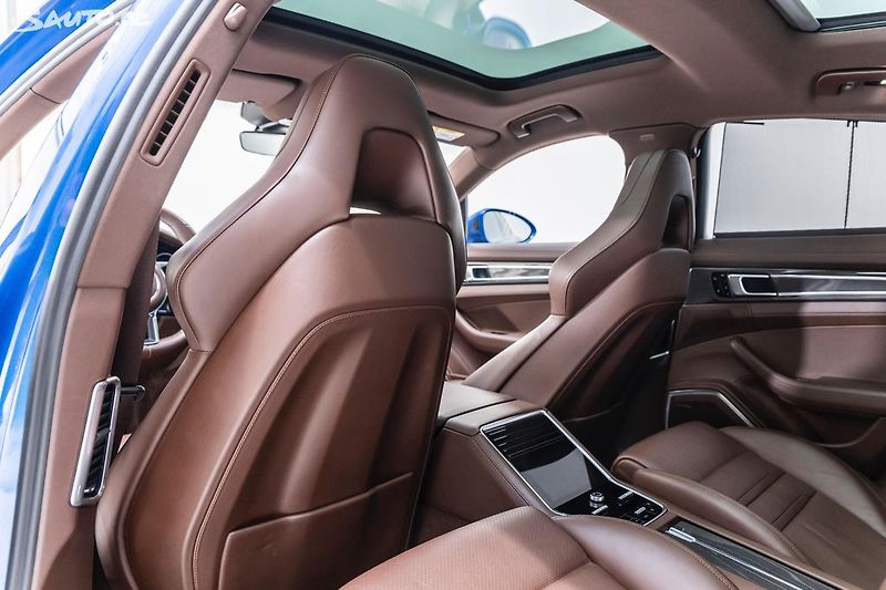 Porsche Panamera 4S Diesel*Záruka*plná výbava - fotka 28 z 50