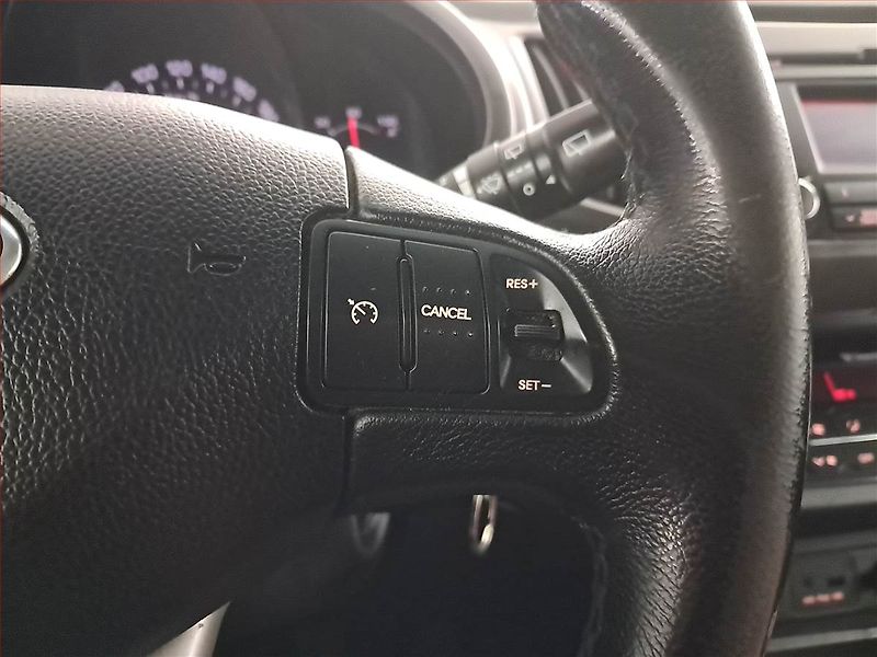 Kia Sportage (2013) 2.0 CRDi, 4X4, Serv.kniha - fotka 22 z 24